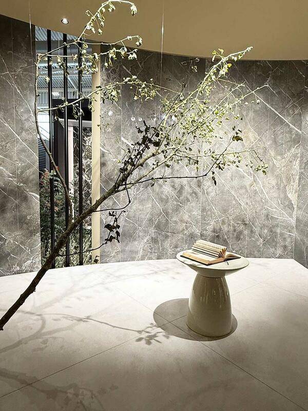 cersaie2024_01_piastrelle_di_ceramica.jpg