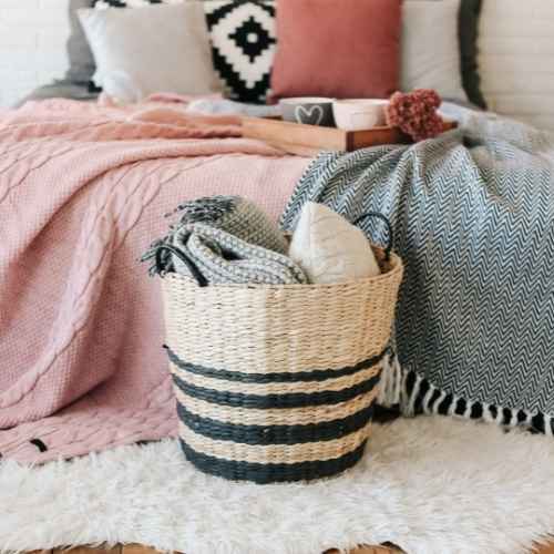 Home Textiles Blankets and Throws.jpg