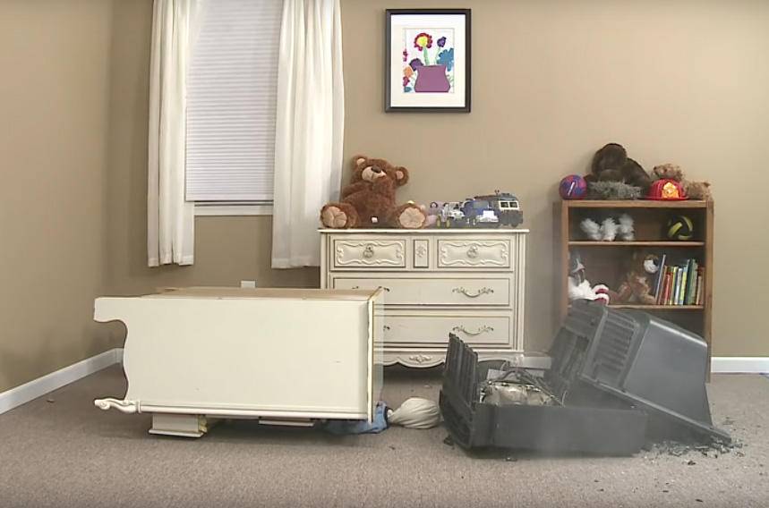 美国有望通过防止家具倾倒的立法，使得儿童免受家具倾倒的危害