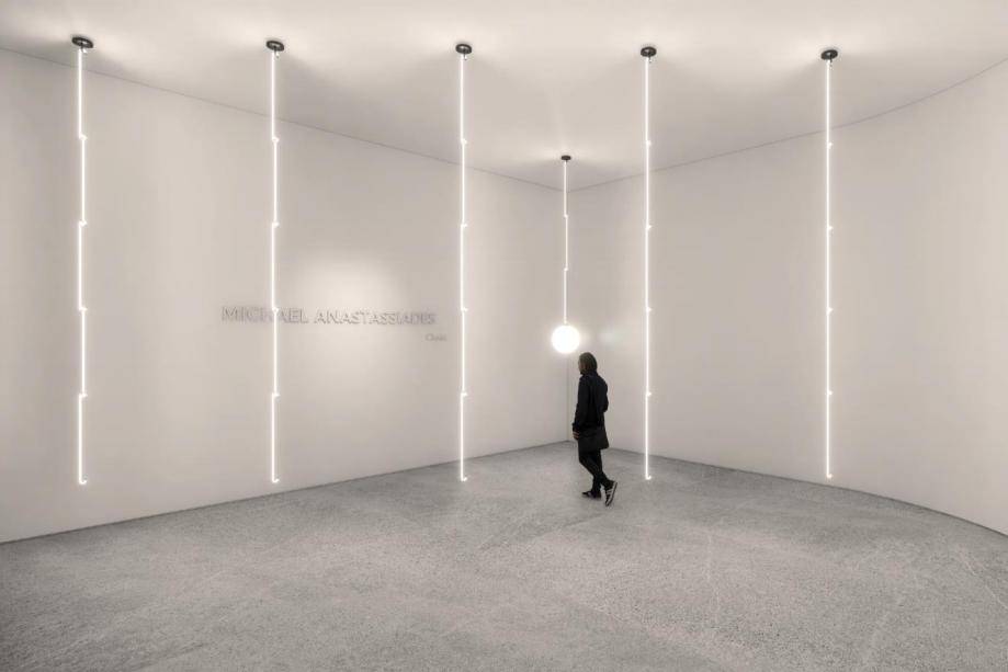 FLOS“思想之光”闪耀2025米兰设计周，诠释照明设计的创意哲学