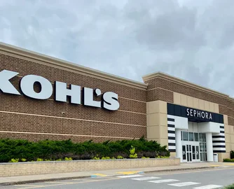 关店裁员后又遭董事炮轰，美知名家居零售商Kohl's深陷多重危机
