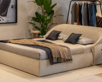 7位设计大师联手！Trussardi Casa 2025系列打造“柔性奢华”