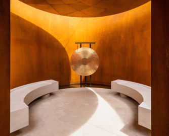 Vitra揭晓普奖得主多西遗作“多西静修所”，以钢铁与声景塑造灵性空间