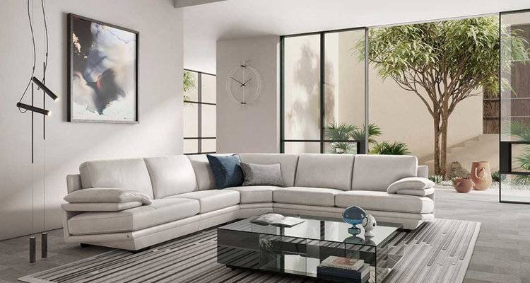 Natuzzi Q2 净亏损 590 万欧元，销售额下降 7.2%