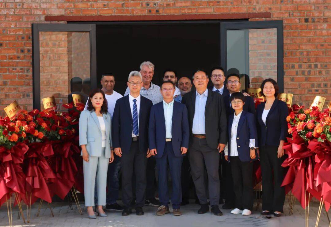 安吉椅业接连落子迪拜、南非，恒林中源等企业首批入驻