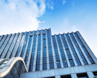 索菲亚控股股东10.77%股份完成过户，交易总额18.68亿元