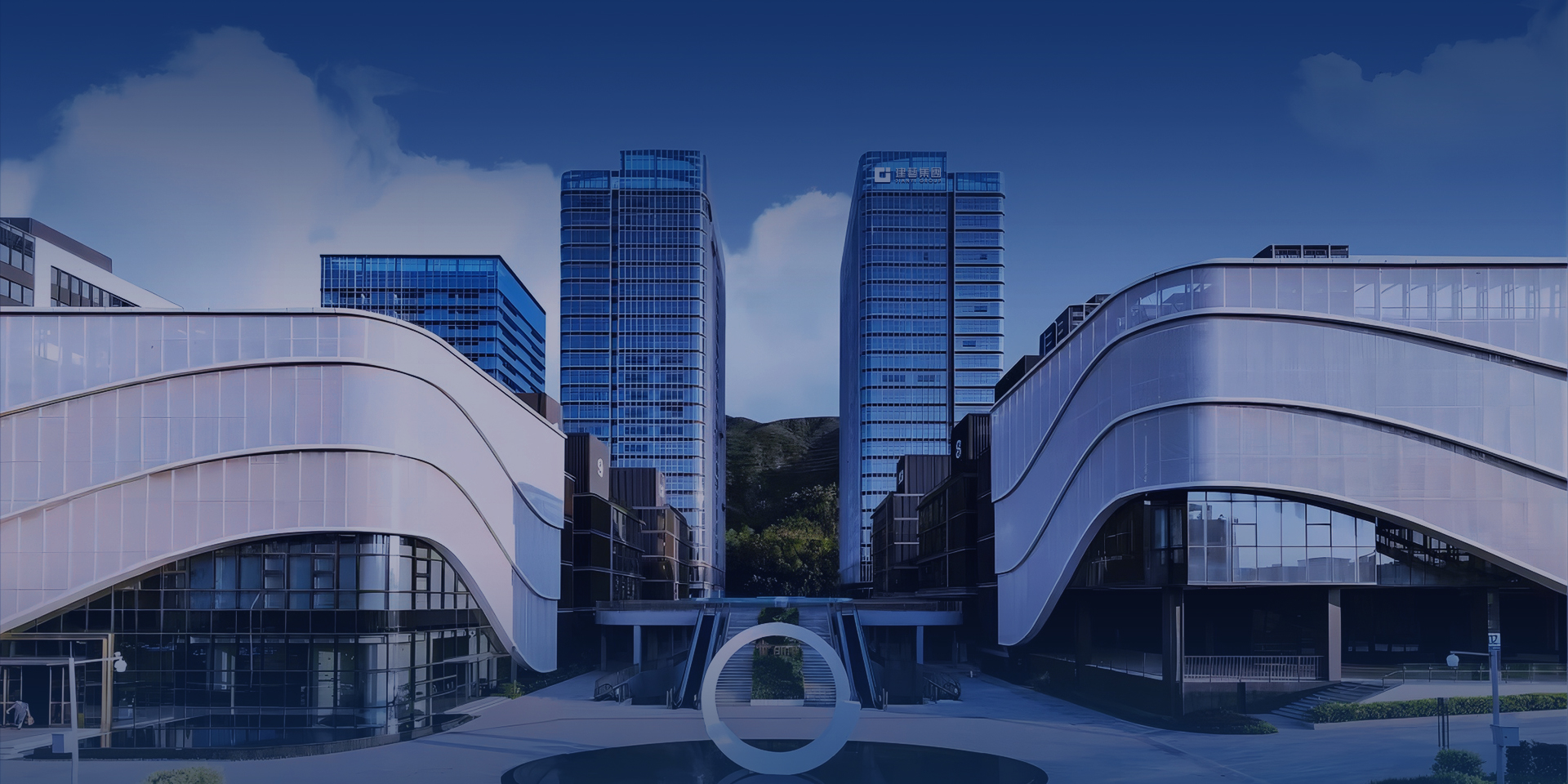 为保上市地位，控股股东向建艺集团“输血”18亿元