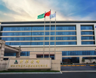 云峰莫干山转战港交所，年营收超30亿元