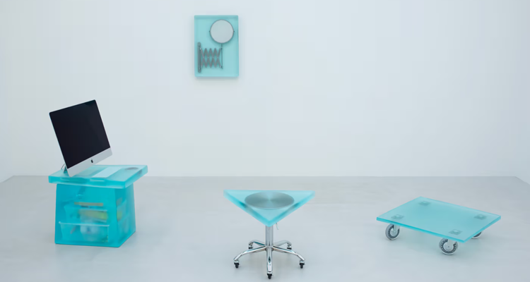 EGOSYSTEM「Dip系列」：将iMac、圆凳转化为雕塑家具