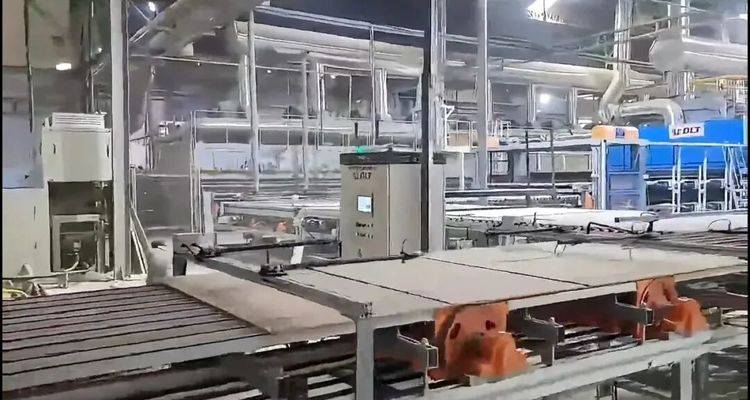 霍尔木兹海峡关闭，印度陶瓷厂要面临“无限期”停产？