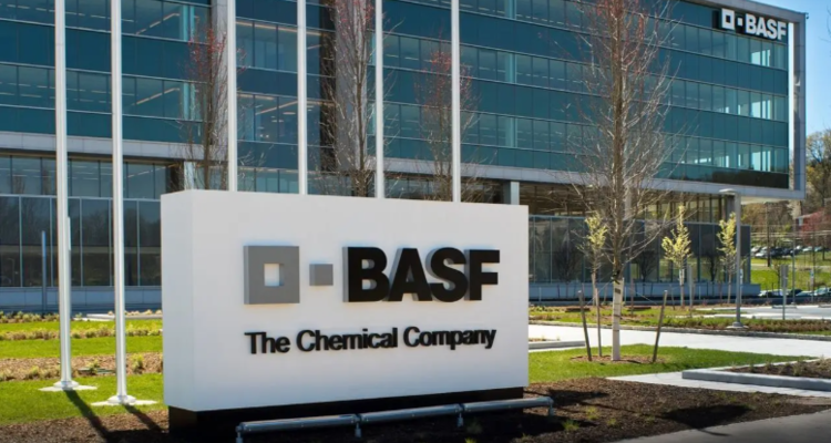 扛不住了！巴斯夫宣布涨价：产品价格最高涨幅达20%