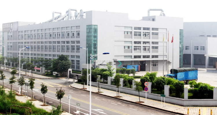 受关税及中日关系影响，兴利控股2025年净利暴跌近95%