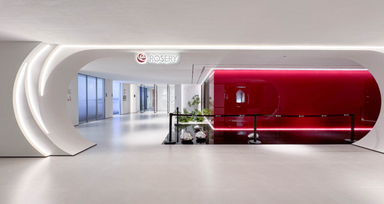 玫瑰岛2025年净利润9649.49万元，同比增长39.44%