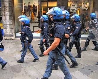 意大利重拳打击仿冒设计家具，查获超6500件假冒产品