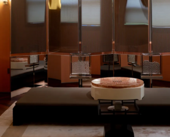 宋代朱红香几+良渚玉琮棋盘：素元“辋川系列”的东方美学密码