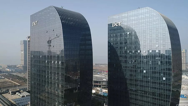 去年亏2.21亿！德尔未来紧急叫停三项目，4.5亿募资“改道”补流