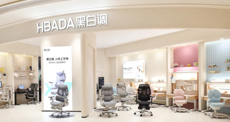 黑白调全国门店突破100家