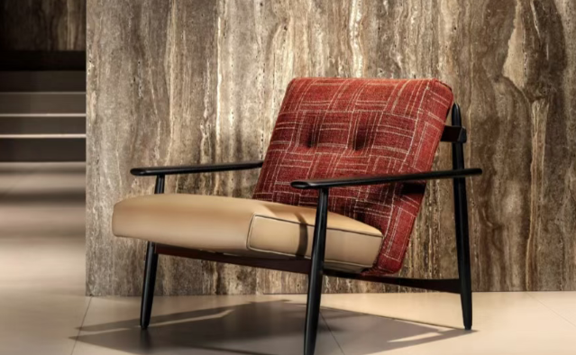 宽厚软包+纤细金属腿：Minotti Trio的“慵懒高级感”