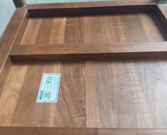 近10万元“全实木”家具是贴皮板材？天坛家具被投诉货不对板
