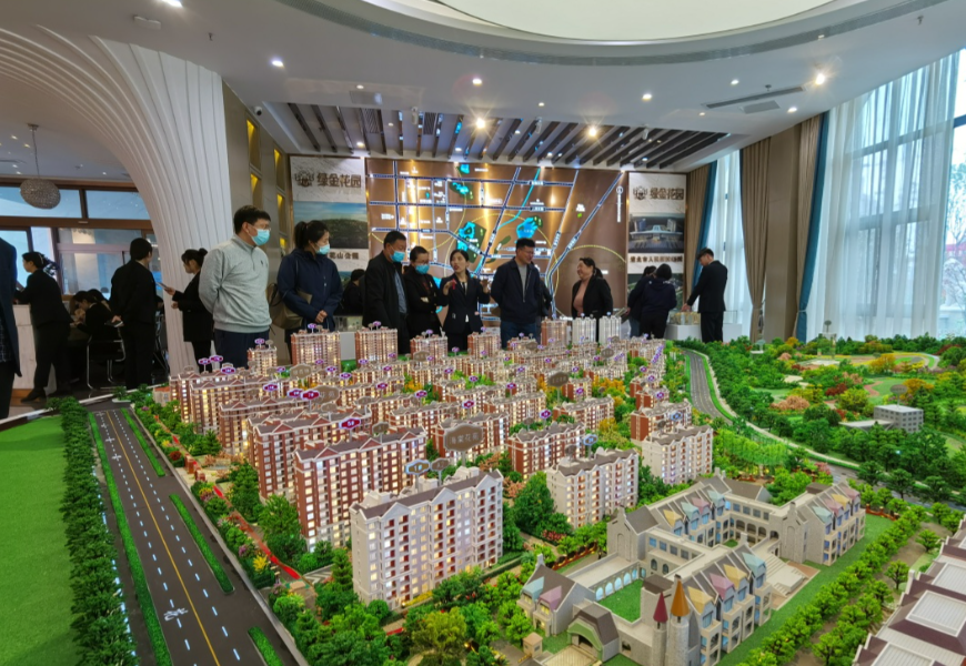 百强房企前三季度卖房超2.2万亿元