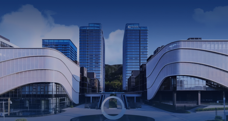 山西赤宸装饰起诉建艺集团，追讨 2422.18 万元工程欠款及利息